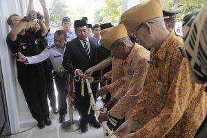 peresmian-museum-juang-dan-launching-e-puskesmas-walikota