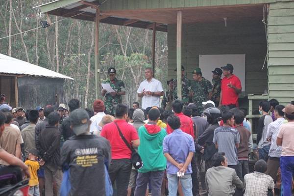 Warga Lebung Gajah Hentikan Aktifitas Yon Zipur