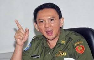 Ahok Geram Atas Penghadangan Truk Sampahnya Di Cilengsi