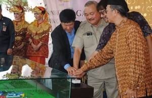 Gubernur Sumsel Resmikan PL TBg Sampoerna Agro