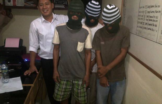 Polisi Undercover Cokok Tukang Ojek Nyambi Jual Sabu