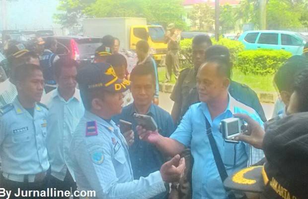 Dishubtrans Jakbar Razia Parkir Liar, Warga Dan Pegawai BPN Protes